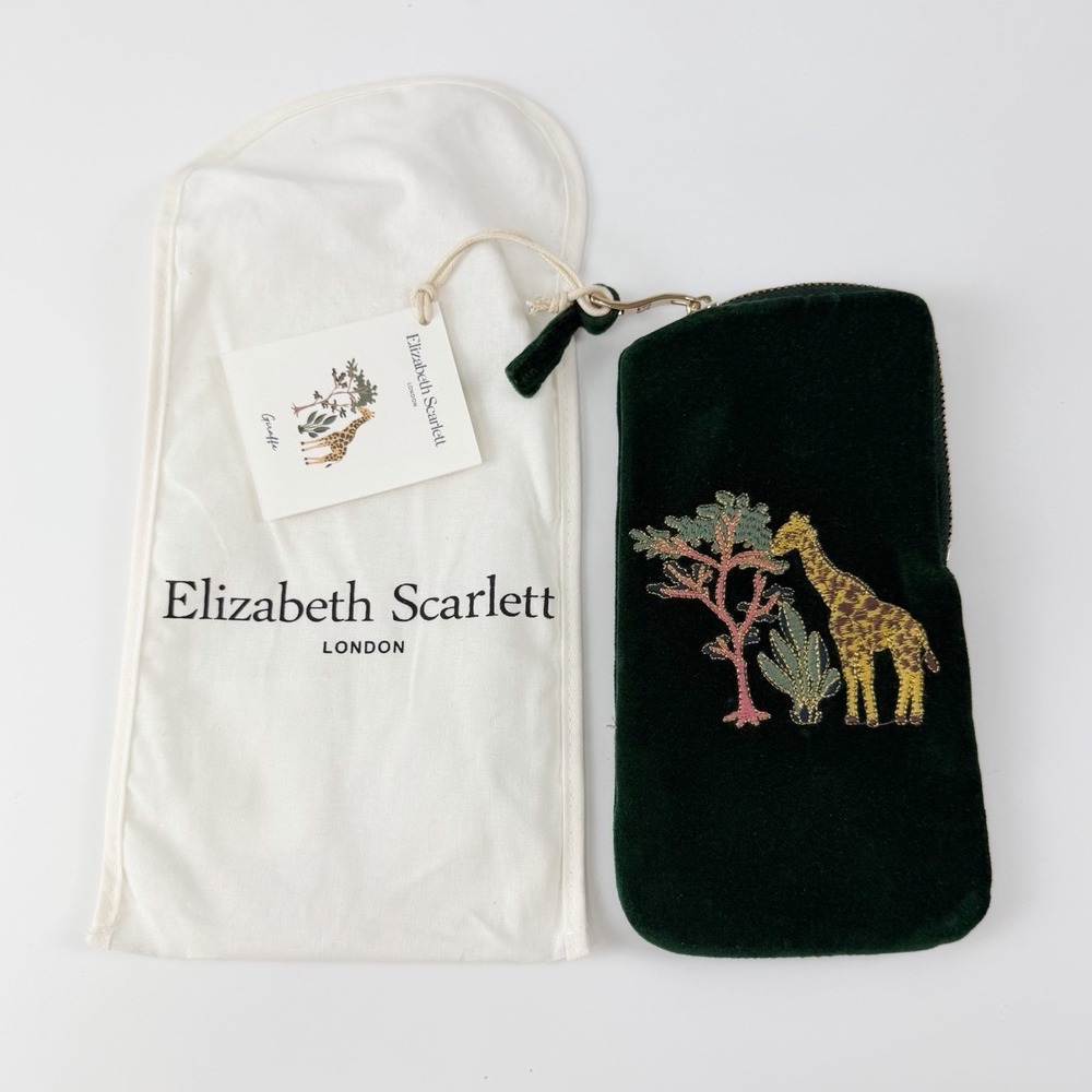 Elizabeth Scarlett Glasses Case Green Embroidered Giraffe Velvet Zip Top NWT